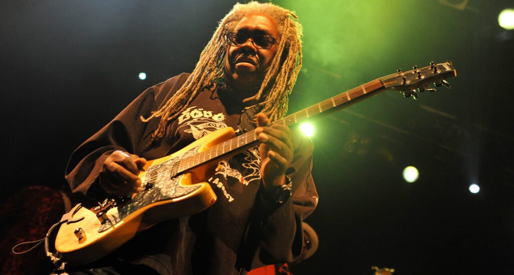 “On my 18th birthday, my brother bought me my first Stratocaster. I thought it was a copy, as I didn’t see the Fender logo. One day, I took the neck off and saw ‘9-58’ inside…” Blackbyrd McKnight on his mysterious Strat and the ’70s jazz-fun